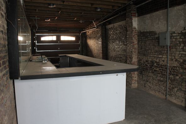 Wave Building: 16 N James St, Kansas City, KS 66118